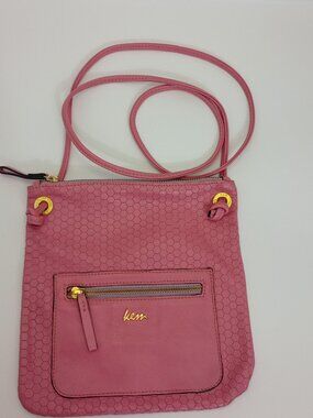 Kem Pink Leather Crossbody Bag Hexagon Embossed Gold Tone Hardware Small Purse